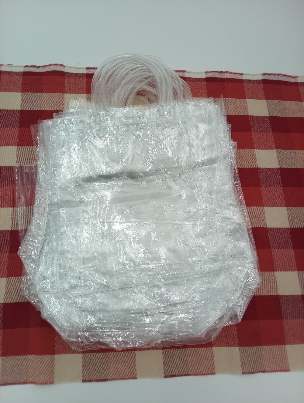 20 Count Clear Bag With Button Closure Nwot